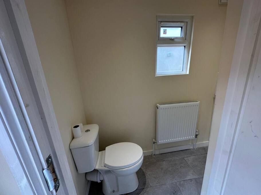 Big 3 Bedroom London House With 2 Bathroom Plumstead  Zewnętrze zdjęcie